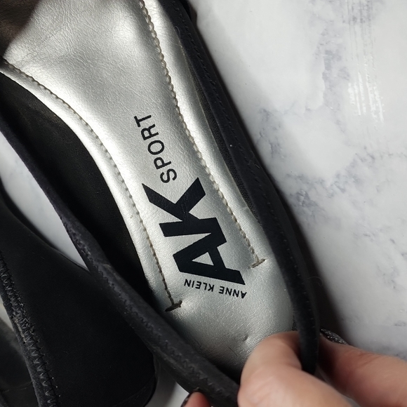 Anne Klein sport black flats - Picture 3 of 6